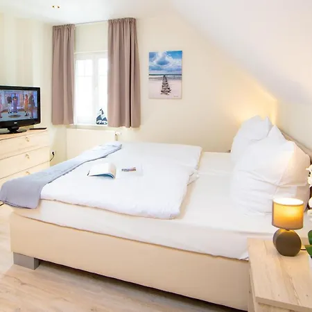 Holiday home Ostseeferienpark Seepferdchen Haus Usedom 7A